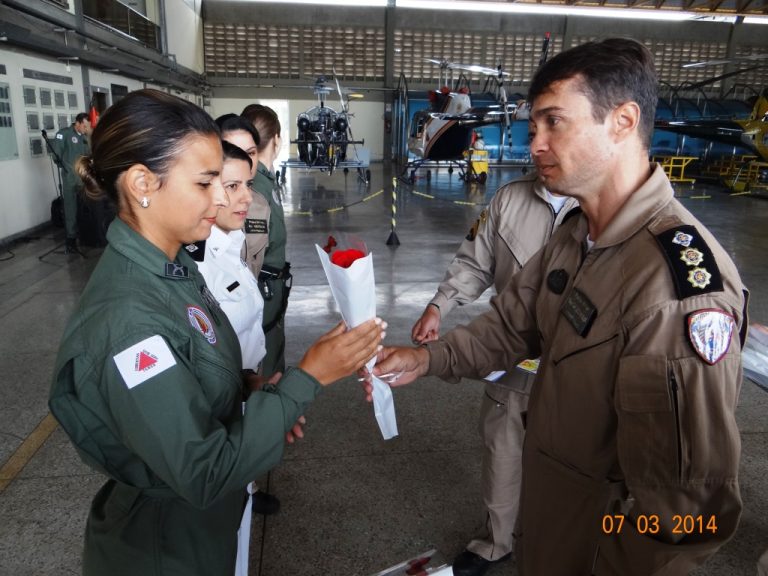 Btl RpAer/PMMG: Homenagem ao Dia Internacional das Mulheres