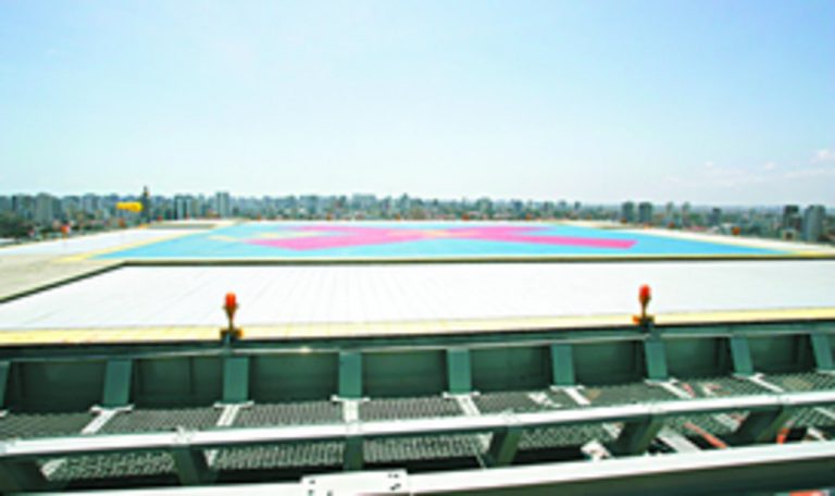 Operação no heliponto do Instituto Dr. José Frota é suspensa por problemas no elevador