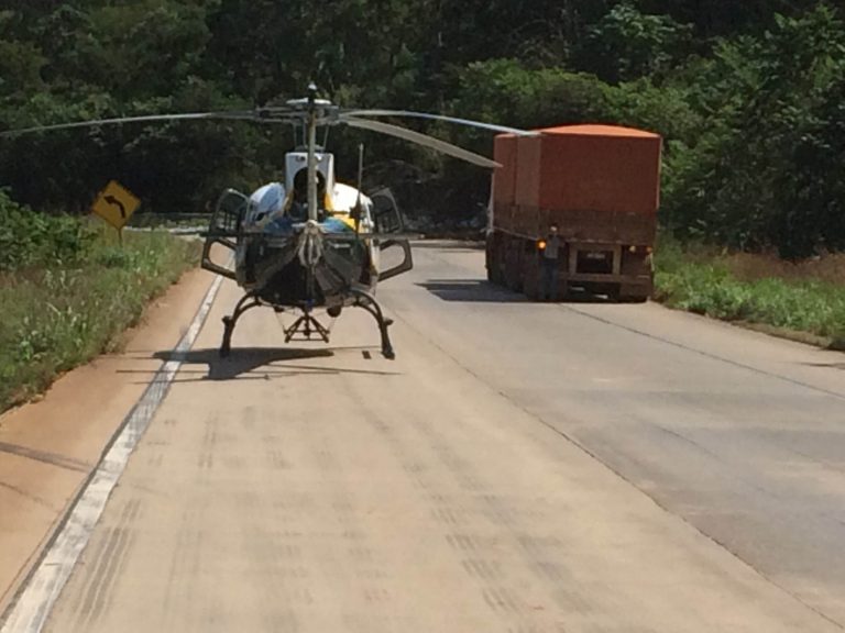 Águia 03 auxilia no resgate de um ferido na Serra de São Vicente/MT