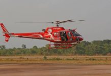 Comitiva do governo entrega helicóptero e visita obras em Redenção/PA