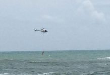 Bombeiros resgatam homem que se afogou na Praia do Forte