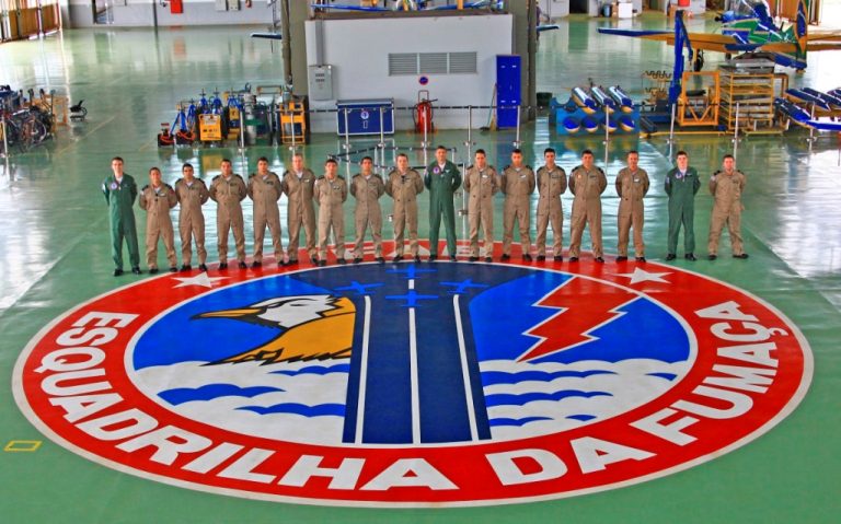 Esquadrilha Pégasus visita a Helibras, Academia da Força Aérea e Aviação do Exército