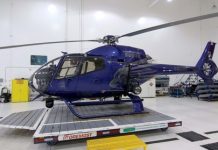 Polícia de Calgary/Canadá celebra 20 anos após lançamento do helicóptero policial HAWCS