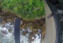 Duas pessoas foram resgatadas pelo Águia na Praia do Forte, em São Francisco do Sul