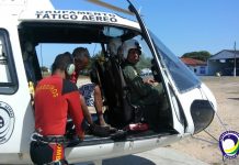 GTA: Pescadores à deriva são salvos pelo Corpo de Bombeiros na praia da Caueira