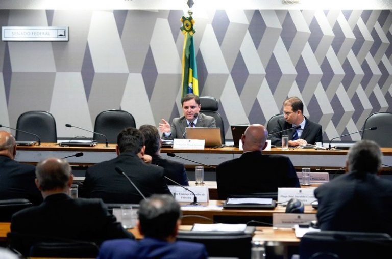 Especialistas avançam na revisão do Código Brasileiro de Aeronáutica