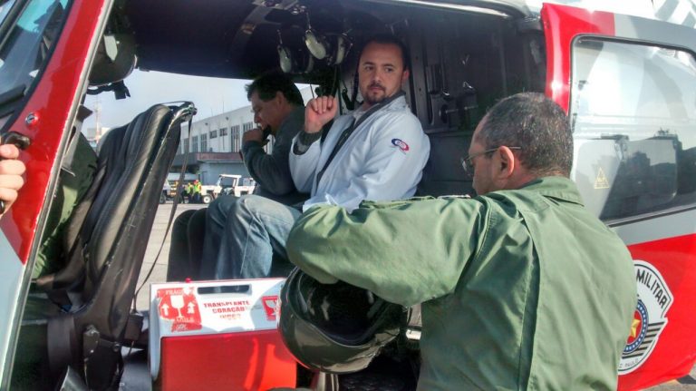 Em trabalho conjunto, FAB e Grupamento Aéreo de São Paulo realizam transporte de coração