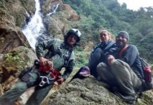 Águia 19 realiza salvamento de pessoas perdidas e na sequência localiza embarcações furtadas