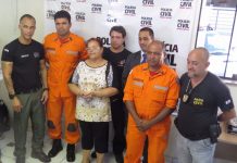 Sobrevivente da tragédia em Mariana reencontra equipe que a resgatou do mar de lama