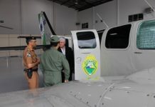 Chefe da Casa Civil do Paraná conhece estrutura do Batalhão de Operações Aéreas da PM