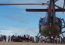 GTA de Pernambuco resgata três banhistas na Praia do Paiva