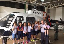 BAvOp encanta crianças e professores durante visita a hangar