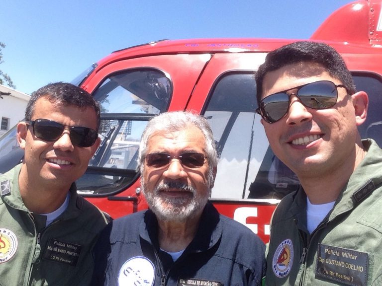 Esquadrilha Pégasus realiza treinamento de procedimentos de emergência na EFAI