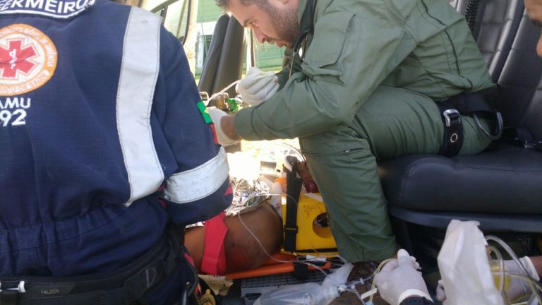 Falcão 03 e 05 são utilizados para o resgate de vítimas em acidente automobilístico em Coruripe