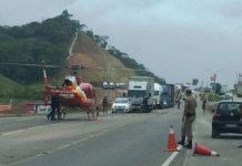 Arcanjo 03 faz seu primeiro resgate e socorre vítima de acidente na BR-470