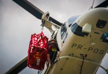 Batalhão de Aviação da Brigada Militar realiza treinamento no mar com novo equipamento