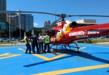 Arcanjo 01 resgata vítima de parada cardiorrespiratória na praia dos Ingleses