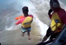 Helicóptero da Brigada Militar faz salvamento de banhista em Imbé