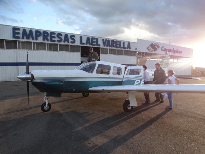 Avião da Polícia Civil de Minas transporta equipe para captação de órgãos em Muriaé