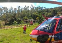 Bombeiros voluntários e equipe do helicóptero Arcanjo socorrem homem em Massaranduba