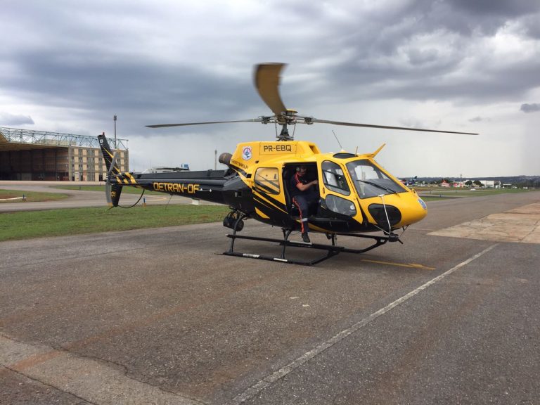 Equipe do Detran auxilia no transporte de córnea