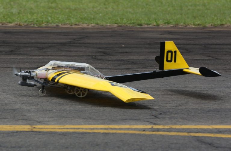 Estudantes brasileiros disputam competição SAE Aero Design East na Flórida/EUA