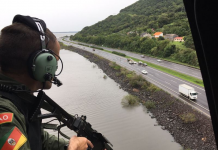 Brigada Militar prende quatro homens após perseguição na Freeway