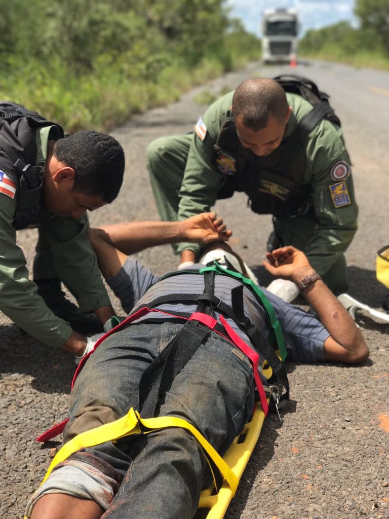 Guardião 02 da BAVAN/Barreiras resgata vítima de acidente na BA-463
