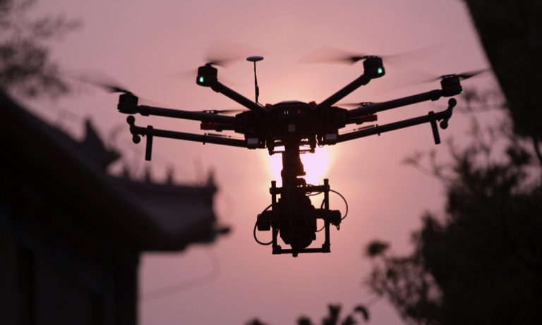 Drone na mira dos negócios: de seguro a rodovias