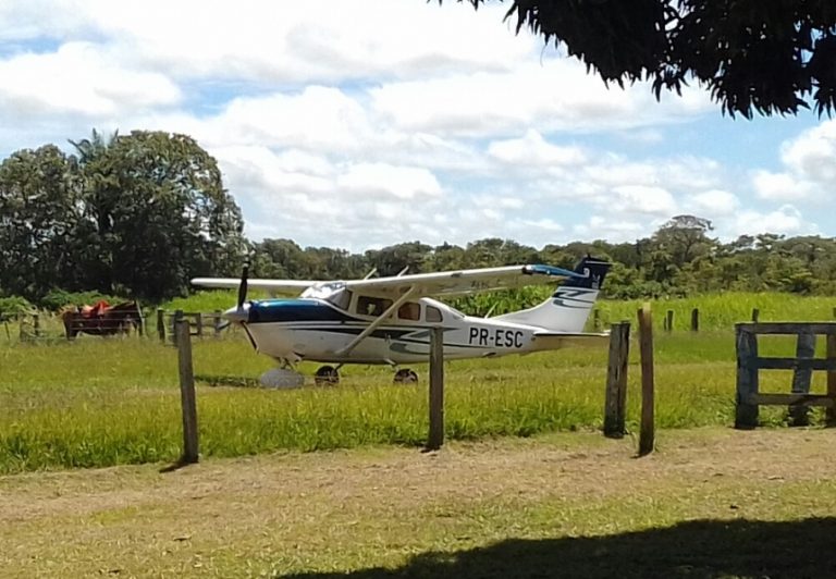 Forças de Segurança atuam nas buscas de piloto sequestrado e avião roubado no Pantanal