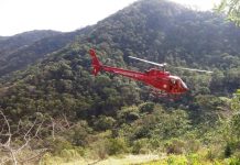 Bombeiro 01 resgata mulher que passou mal na trilha do Espraiado em Maricá/RJ