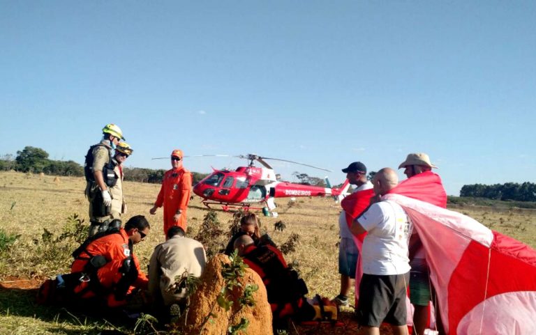 GAvOp resgata piloto de asa delta que caiu durante competição mundial no Distrito Federal