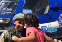 Policiamento aéreo transmite segurança e interage com a população de Barreiras