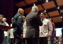 Subcomandante do GRAer da PM da Bahia recebe medalha do Mérito Policial Militar do Estado de Sergipe