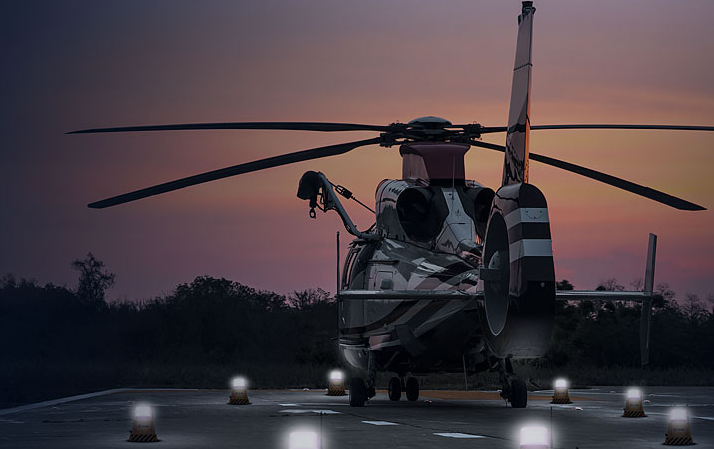 Saiba como escolher iluminação portátil confiável para aeródromos e helipontos