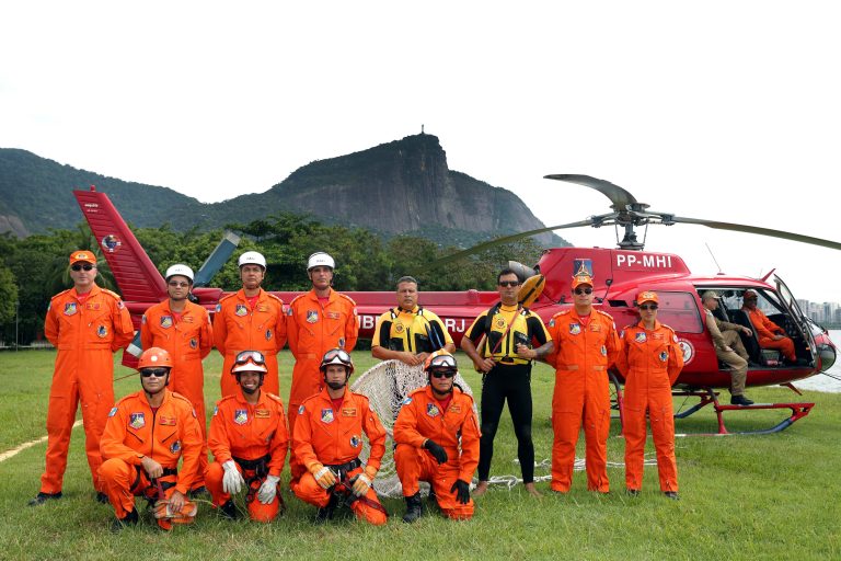 Grupamento de Operações Aéreas do Bombeiro do Rio salvou mais de 360 vidas nesse ano