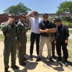 Policiais Militares do GAM/RJ conhecem o nano drone Black Hornet da FLIR.