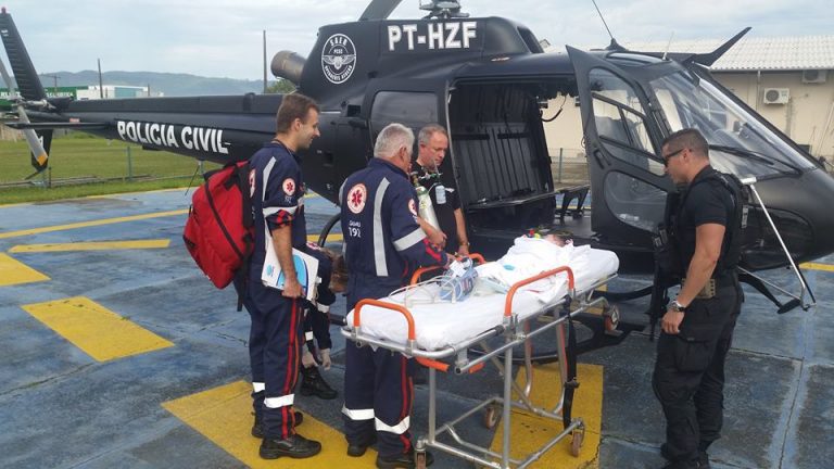 SAER da Polícia Civil em ação – De transporte de pacientes a treinamento de bombeiros civis