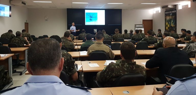 DECEA e Segurança Pública participam de Seminário sobre Aeronaves Remotamente Pilotadas organizado pelo Exército