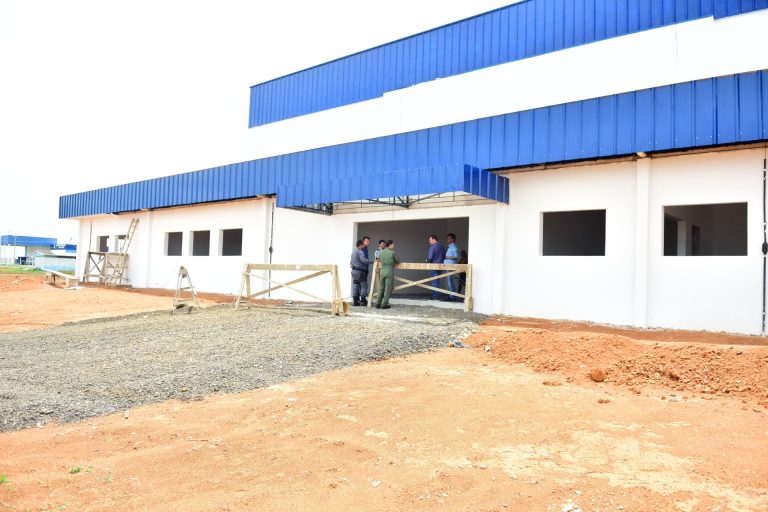 Comandante do Ciopaer visita obras da Base de Sorriso