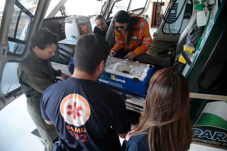 Serviço de Operações Aéreas do SAMU de Maringá recebe incubadora neonatal Babypod