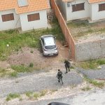 Carro roubado é encontrado em residência em ação da DERRFVA e CIOPAer do Mato Grosso