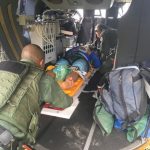 CIOPAer resgata vítima de acidente automobilístico nas dunas da Praia de Águas Cristalinas, CE. Foto: CIOPAer/CE