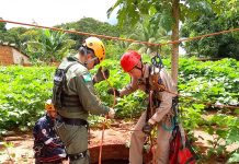 Equipe do helicóptero do SAMU e Bombeiros resgatam vítima de queda em fossa em Paranapoema, PR