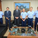 Comando da Aeronáutica recebe Diretor da Polícia Federal para tratar do Projeto VANT