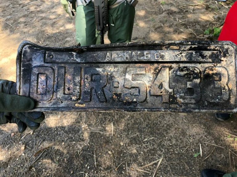 Equipe policial do helicóptero Falcão 04 do Grupamento Aéreo de Alagoas localizou veículo carbonizado em Pilar