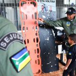 Menino de 6 anos realiza sonho de conhecer a base do Grupo Tático Aéreo do Amapá. Foto: Netto Lacerda/Sejusp.