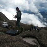 Drones e helicópteros são utilizados nas buscas por atleta francês desaparecido no Pico dos Marins