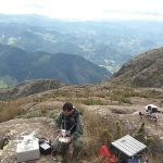 Drones da PM de Minas Gerais são utilizados nas buscas por atleta francês desaparecido no pico dos Marins