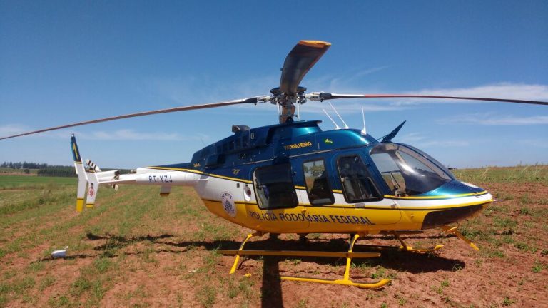 Helicóptero “Patrulha 01” da PRF faz pouso de emergência após pane de motor e tripulantes passam bem